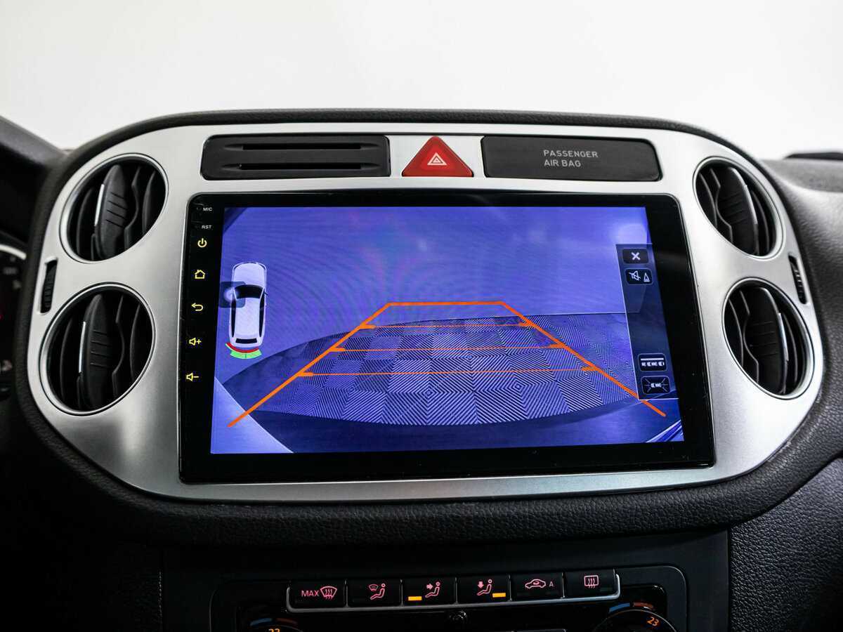 Volkswagen Tiguan с пробегом — 2010 год. Фото: #9