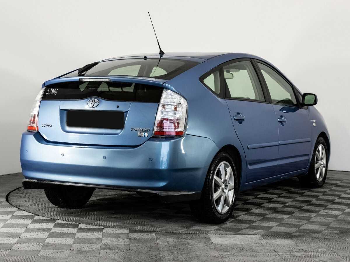 Toyota Prius с пробегом — 2008 год. Фото: #3