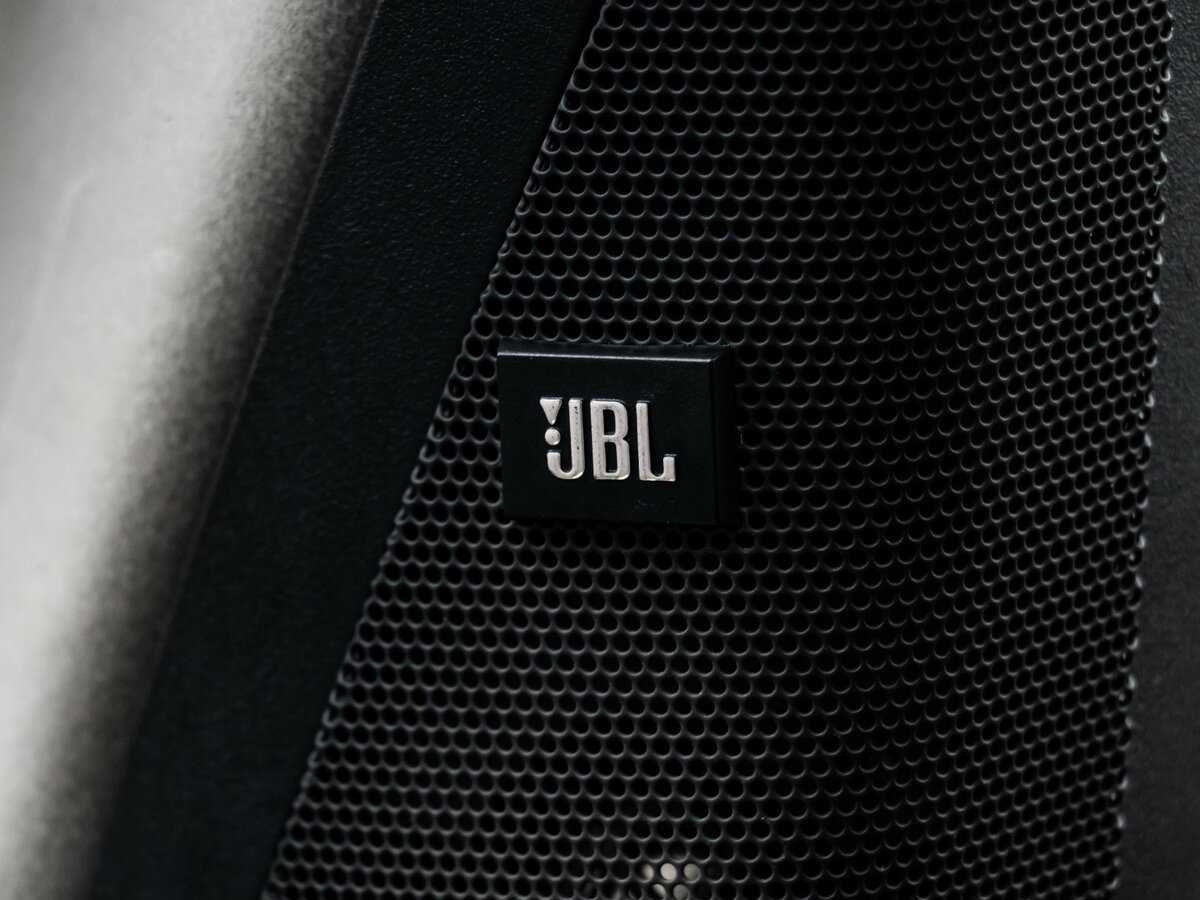 Toyota Prius с пробегом — 2008 год. Фото: #12