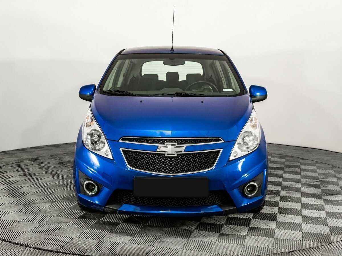 Chevrolet Spark с пробегом — 2011 год. Фото: #1