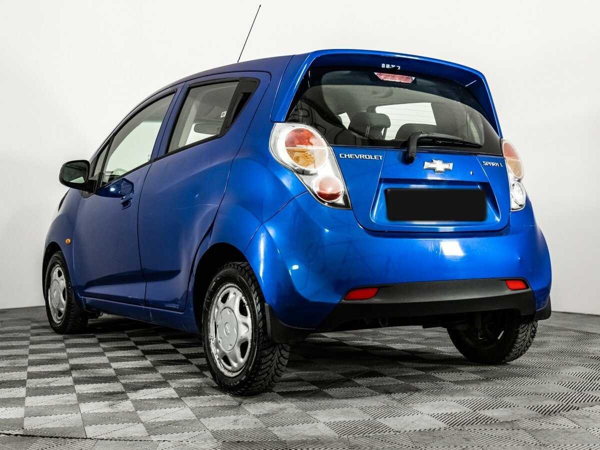 Chevrolet Spark с пробегом — 2011 год. Фото: #6