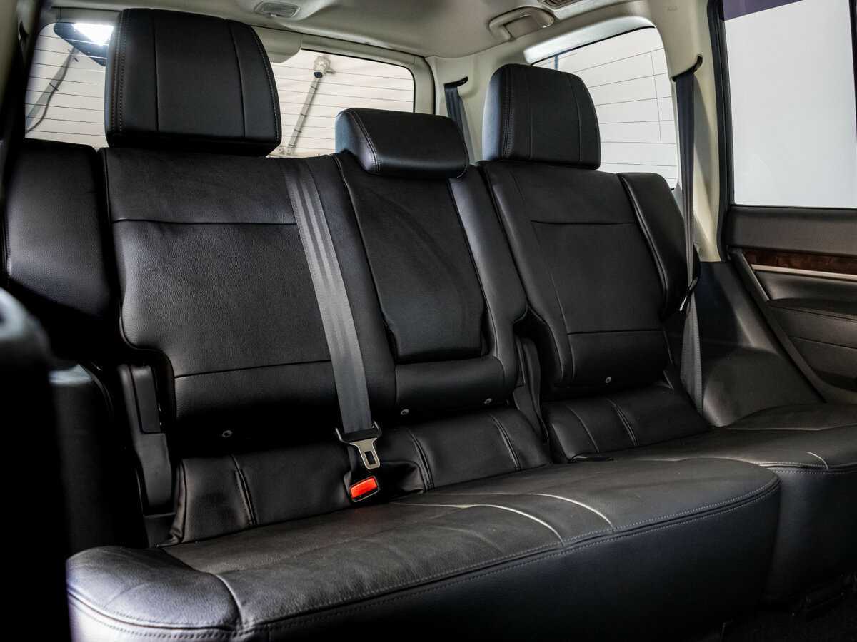 Mitsubishi Pajero с пробегом — 2021 год. Фото: #14