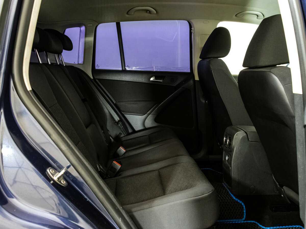 Volkswagen Tiguan с пробегом — 2011 год. Фото: #12