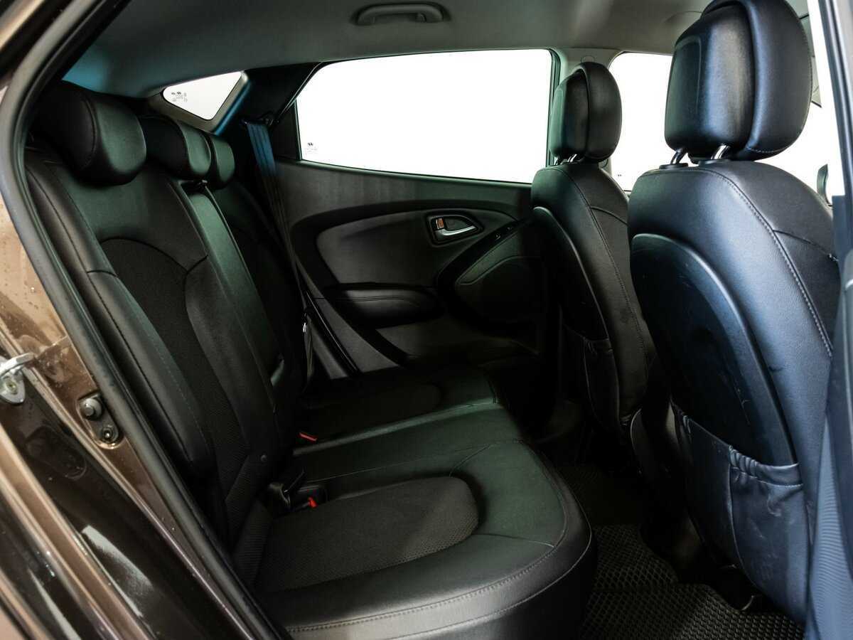 Hyundai ix35 с пробегом — 2014 год. Фото: #17