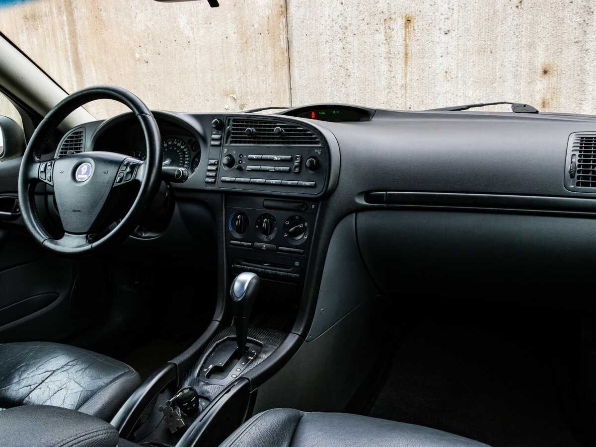 Saab 9-3 с пробегом — 2004 год. Фото: #6