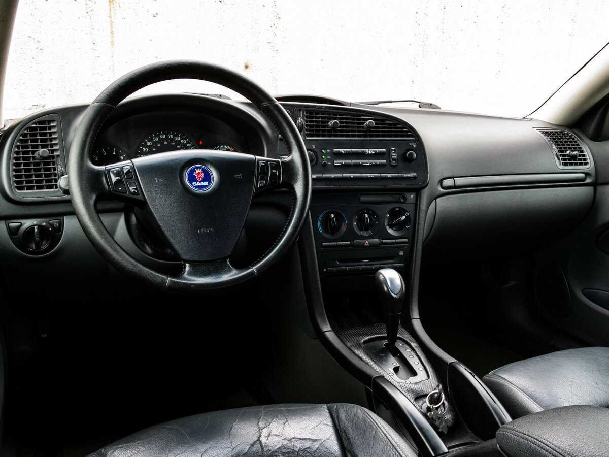 Saab 9-3 с пробегом — 2004 год. Фото: #8