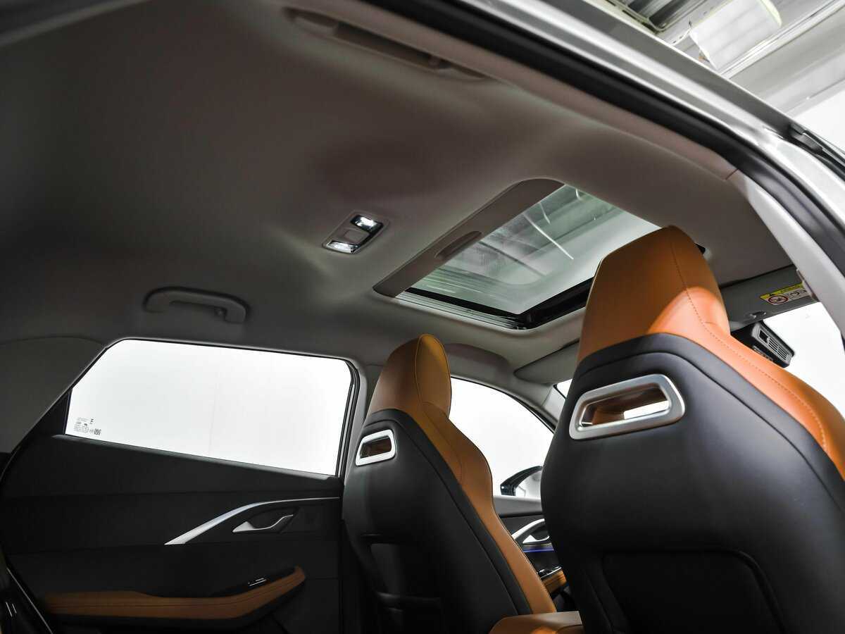 OMODA C5 с пробегом — 2024 год. Фото: #19