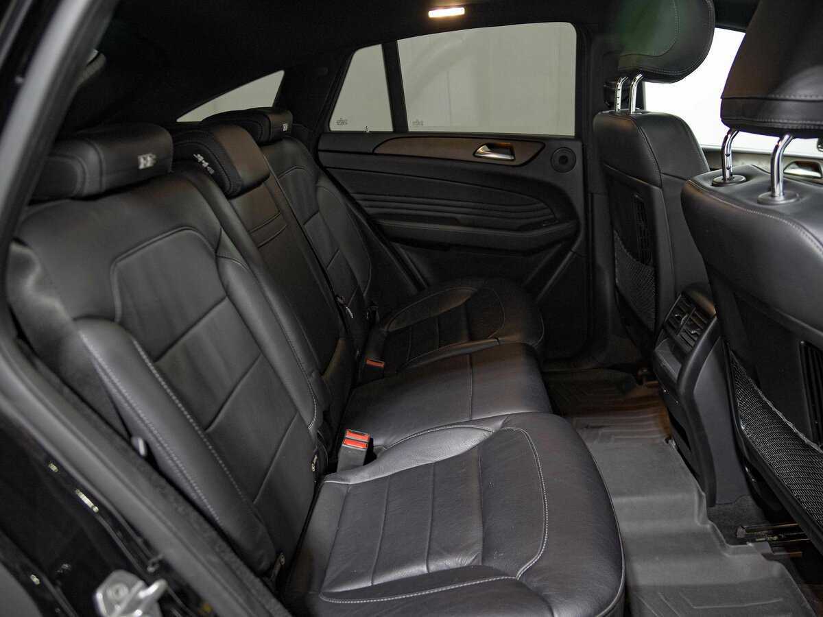 Mercedes-Benz GLE Coupe с пробегом — 2018 год. Фото: #16