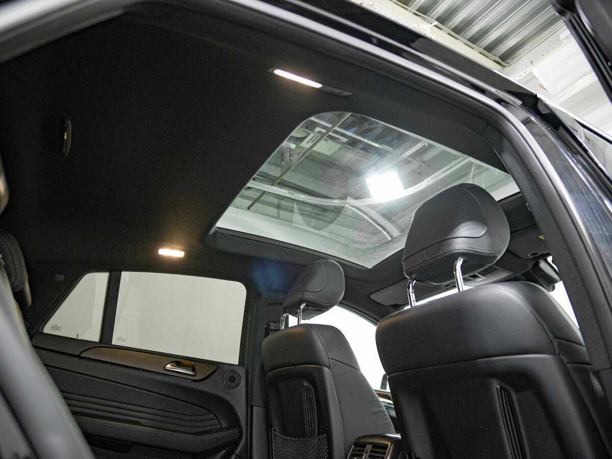 Mercedes-Benz GLE Coupe с пробегом — 2018 год. Фото: #17