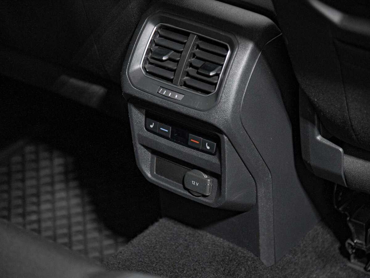 Volkswagen Tiguan с пробегом — 2017 год. Фото: #14
