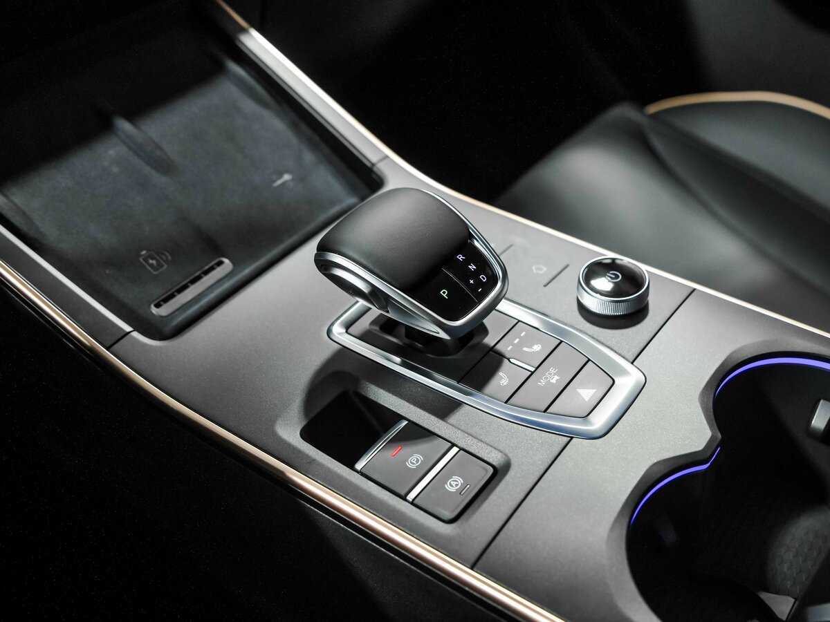 OMODA C5 с пробегом — 2024 год. Фото: #14