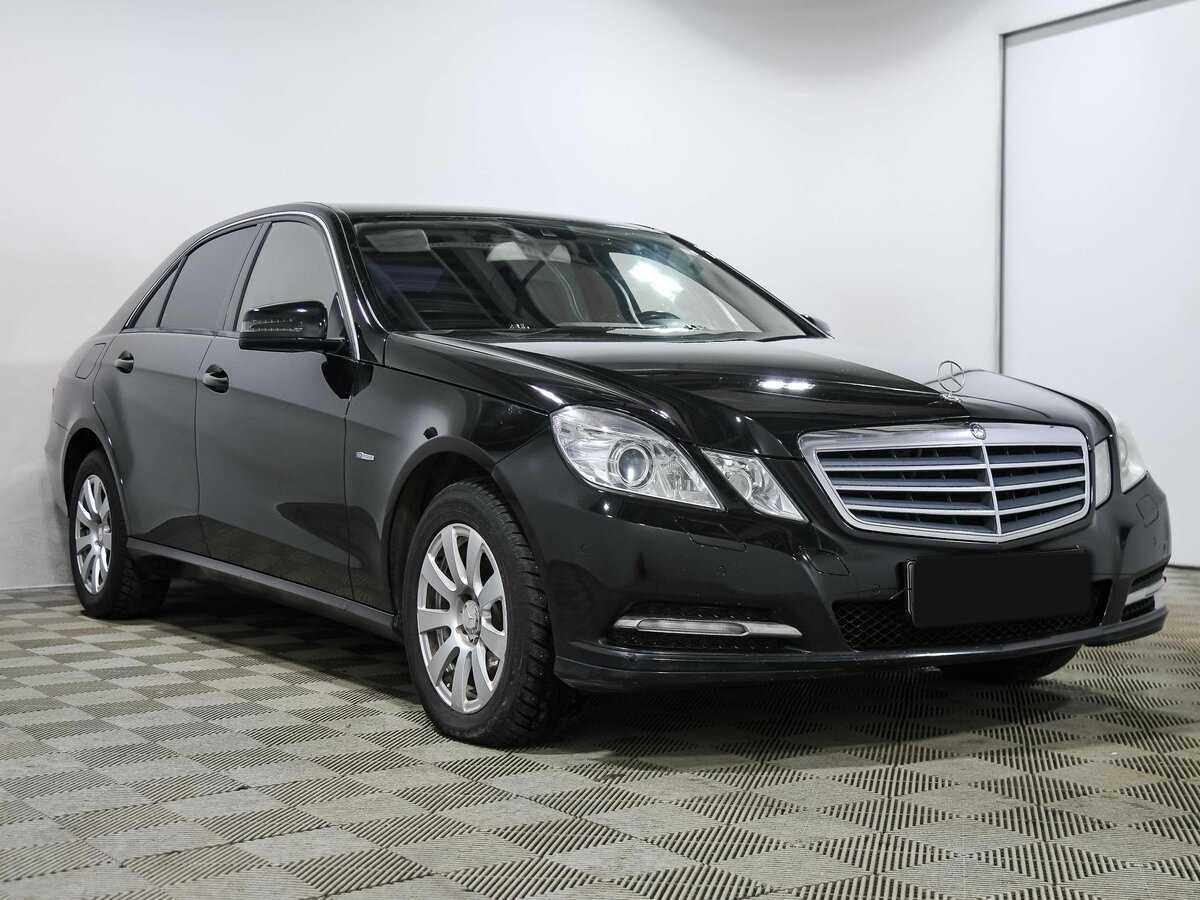 Mercedes-Benz E-Класс с пробегом — 2011 год. Фото: #2