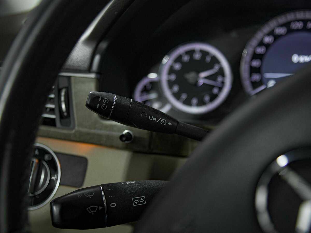 Mercedes-Benz E-Класс с пробегом — 2011 год. Фото: #7