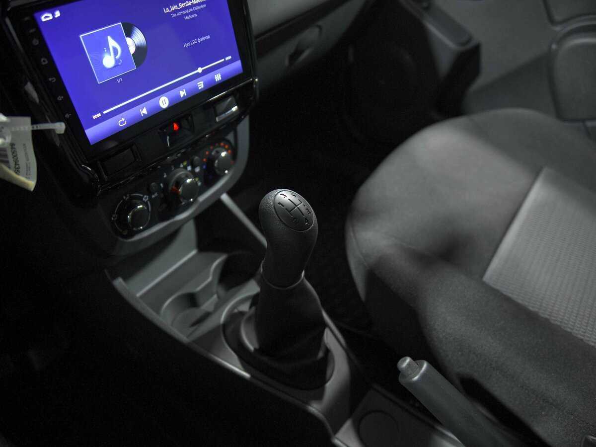 Lada (ВАЗ) Largus с пробегом — 2024 год. Фото: #9