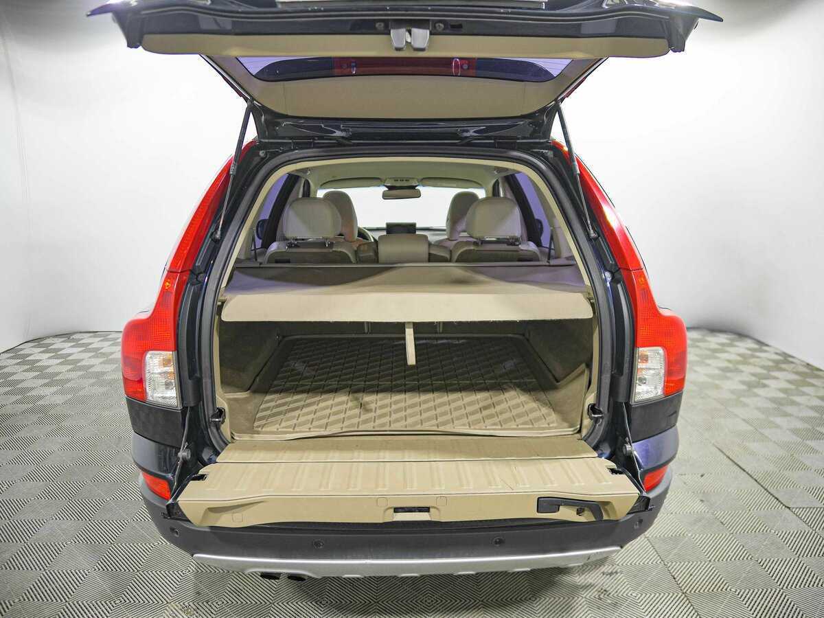 Volvo XC90 с пробегом — 2010 год. Фото: #14