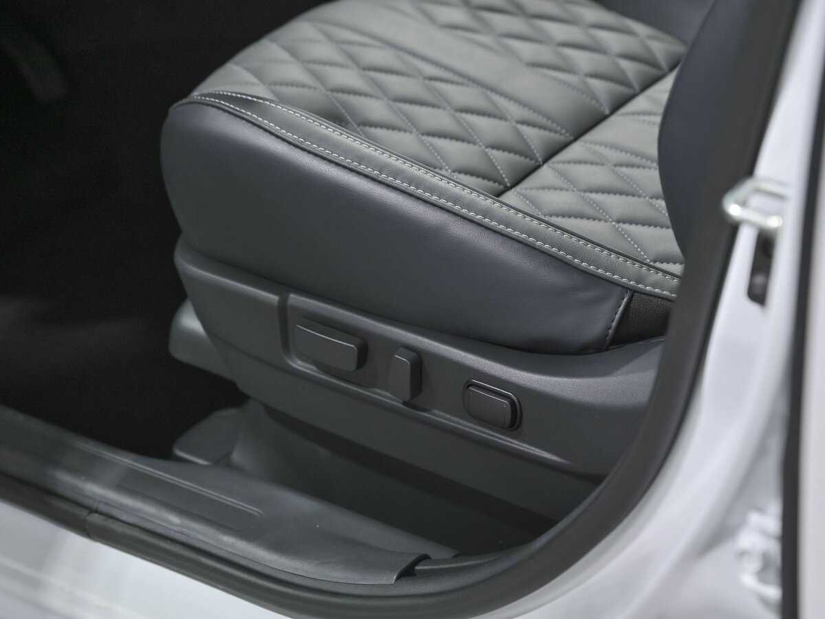 Mitsubishi Outlander с пробегом — 2022 год. Фото: #15