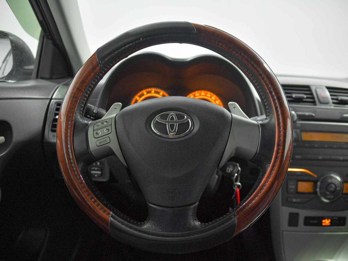 Toyota Corolla с пробегом — 2008 год. Фото: #7