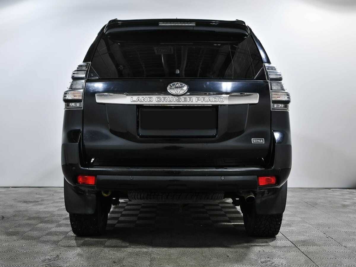 Toyota Land Cruiser Prado с пробегом — 2017 год. Фото: #4