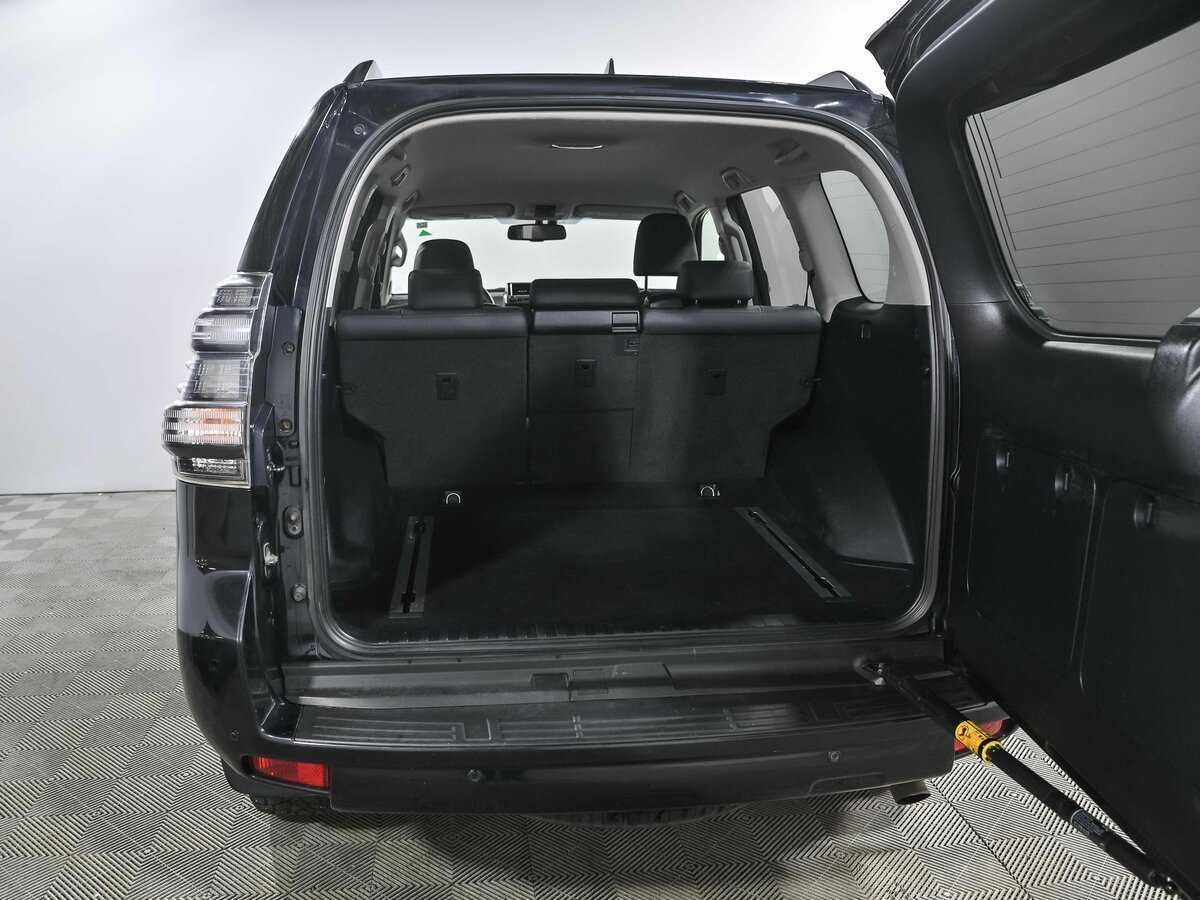 Toyota Land Cruiser Prado с пробегом — 2017 год. Фото: #25