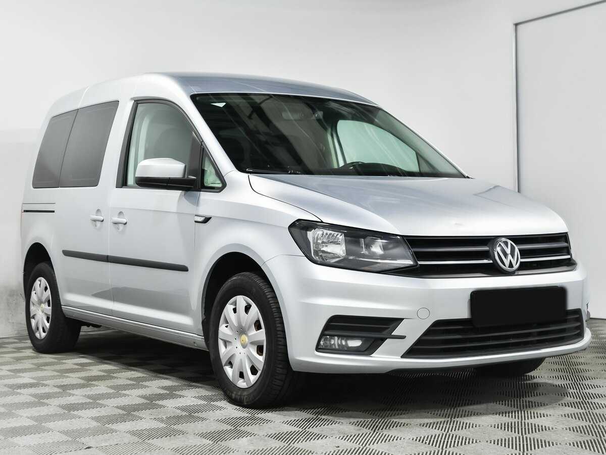 Volkswagen Caddy с пробегом — 2015 год. Фото: #2