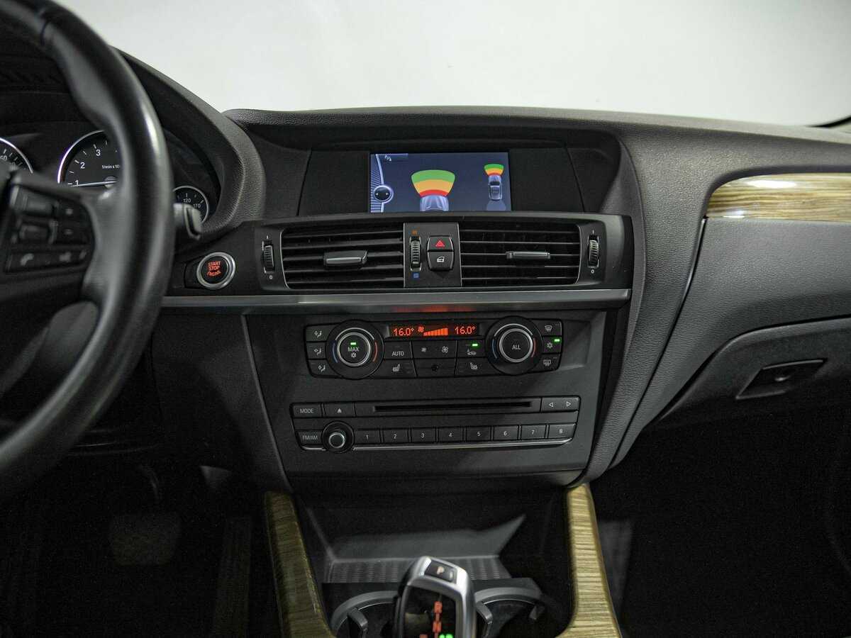 BMW X3 с пробегом — 2011 год. Фото: #10