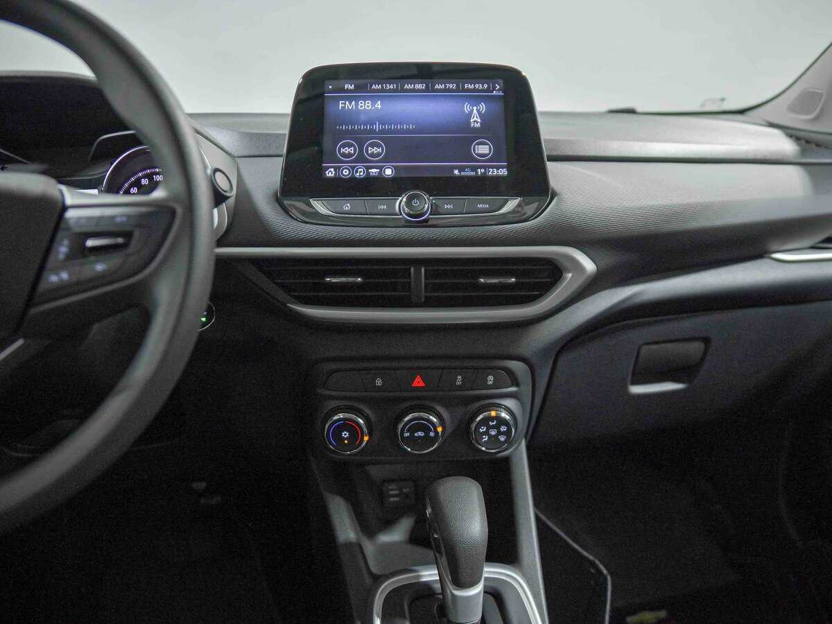 Chevrolet Tracker с пробегом — 2020 год. Фото: #9