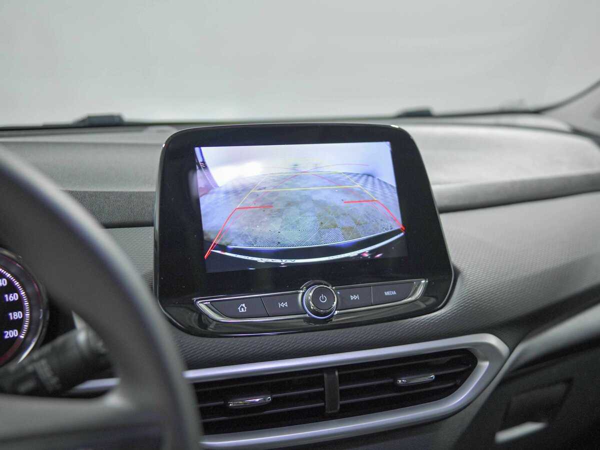 Chevrolet Tracker с пробегом — 2020 год. Фото: #10