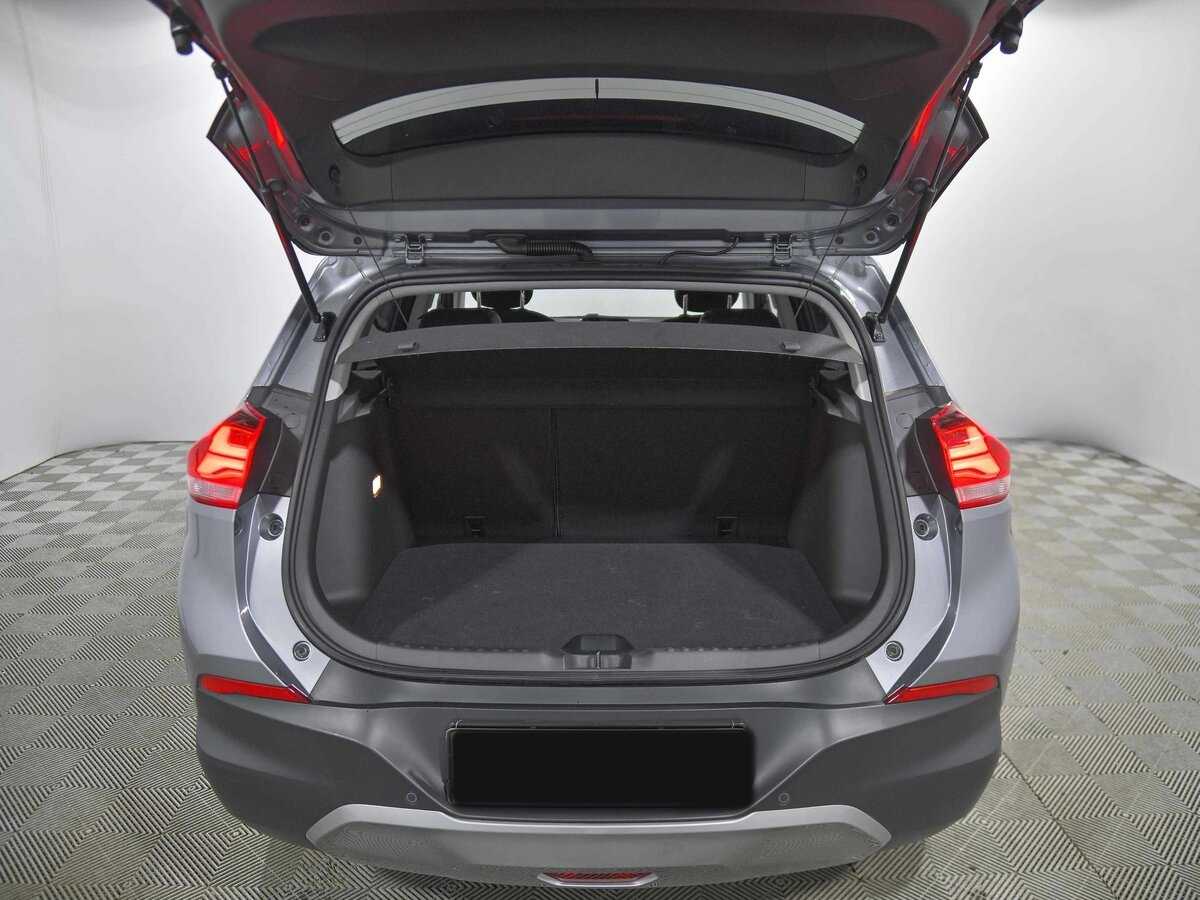 Chevrolet Tracker с пробегом — 2020 год. Фото: #16