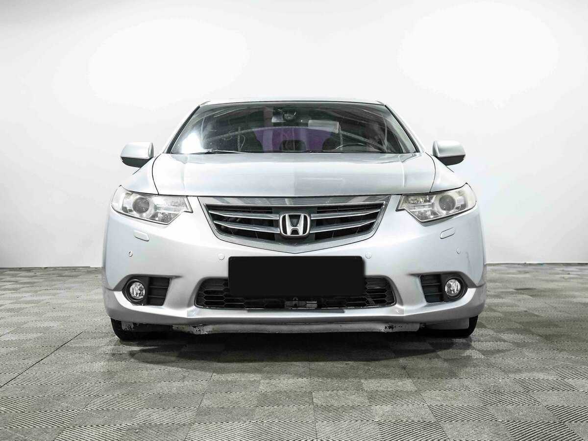 Honda Accord с пробегом — 2011 год. Фото: #1