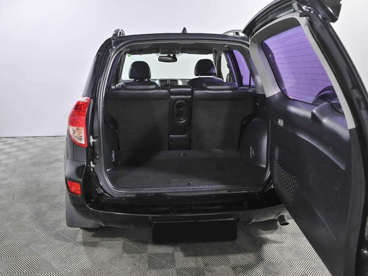 Toyota RAV4 с пробегом — 2008 год. Фото: #20