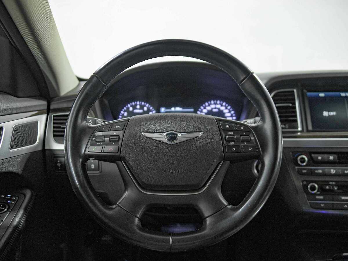 Genesis G80 с пробегом — 2017 год. Фото: #8