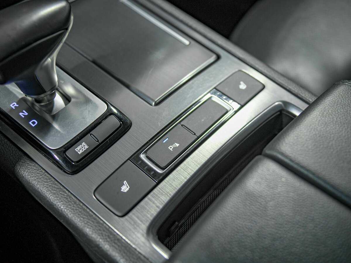 Genesis G80 с пробегом — 2017 год. Фото: #13