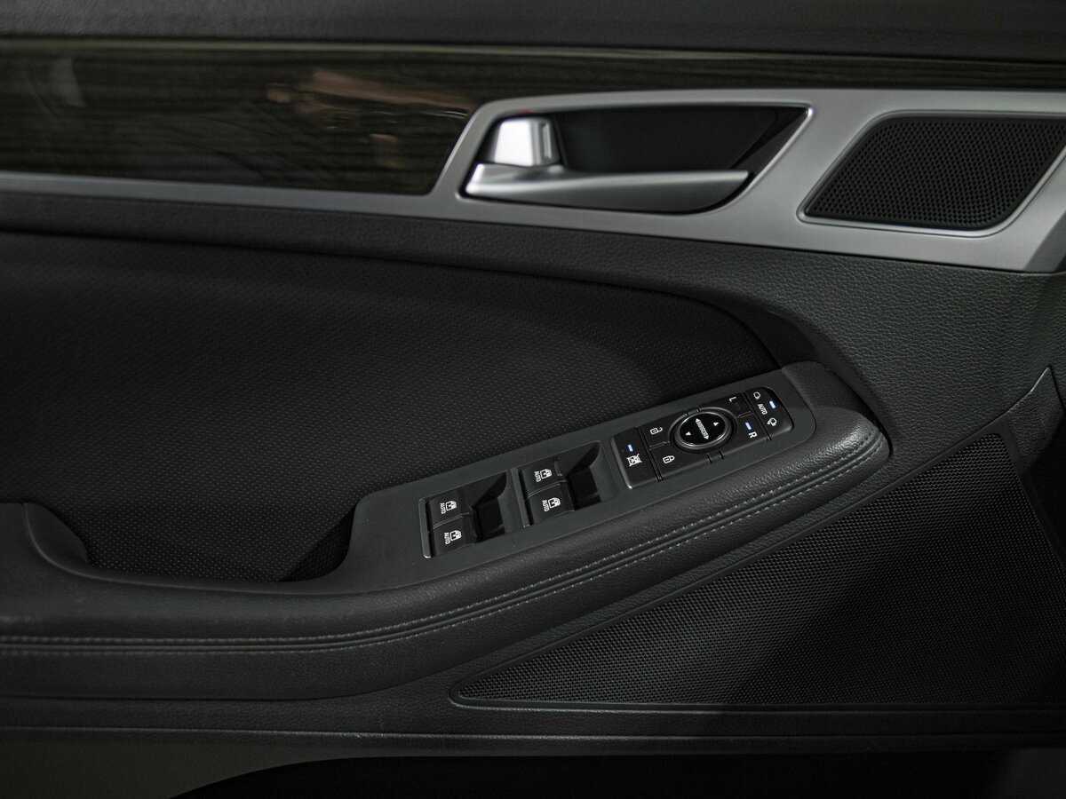 Genesis G80 с пробегом — 2017 год. Фото: #15