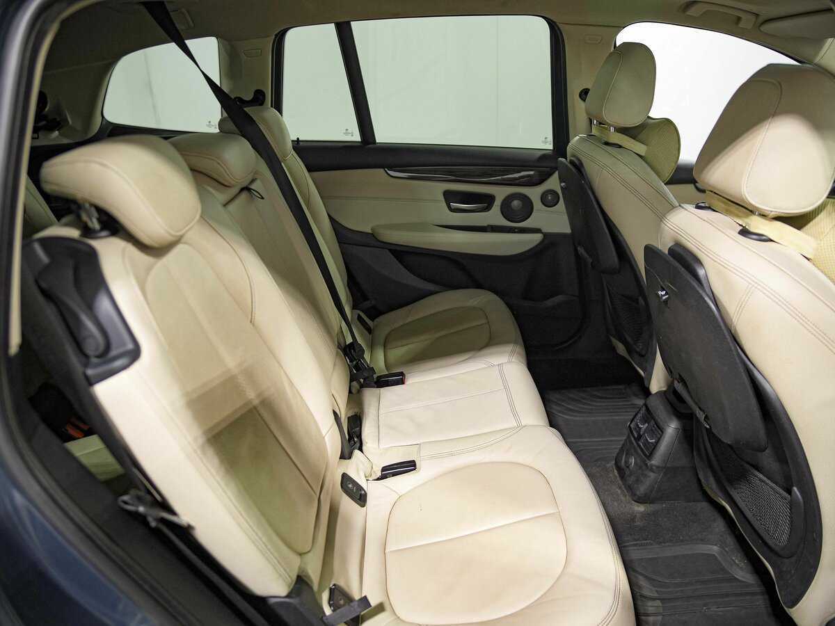 BMW 2 серии Gran Tourer с пробегом — 2015 год. Фото: #18