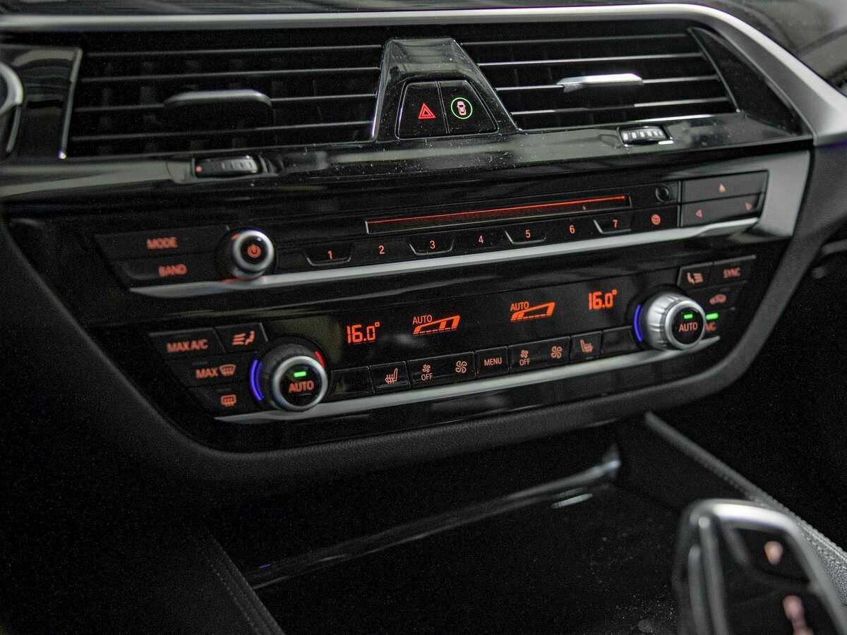 BMW 5 серии с пробегом — 2019 год. Фото: #12