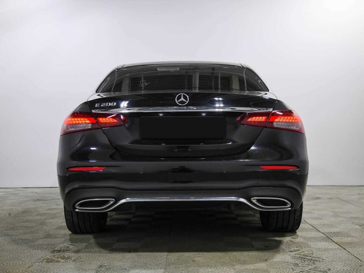 Mercedes-Benz E-Класс с пробегом — 2021 год. Фото: #3