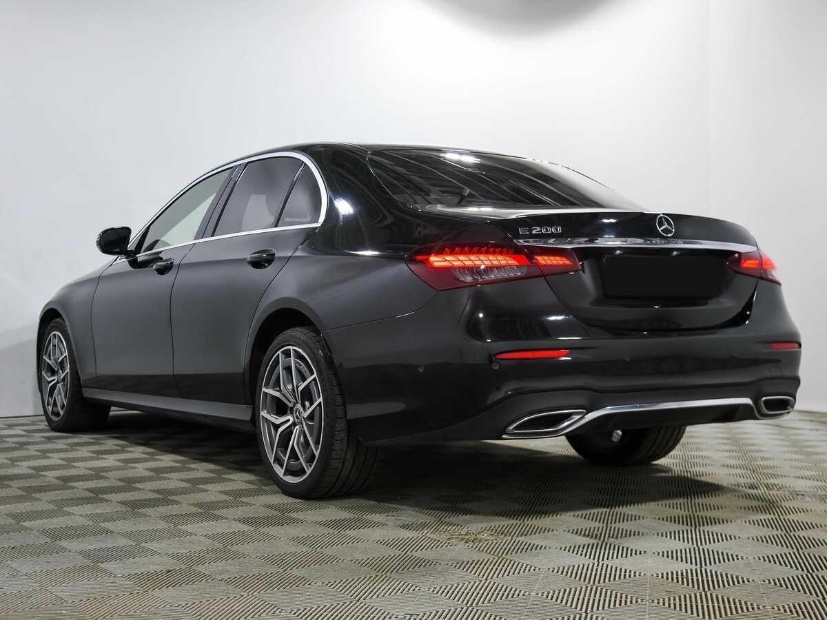 Mercedes-Benz E-Класс с пробегом — 2021 год. Фото: #4