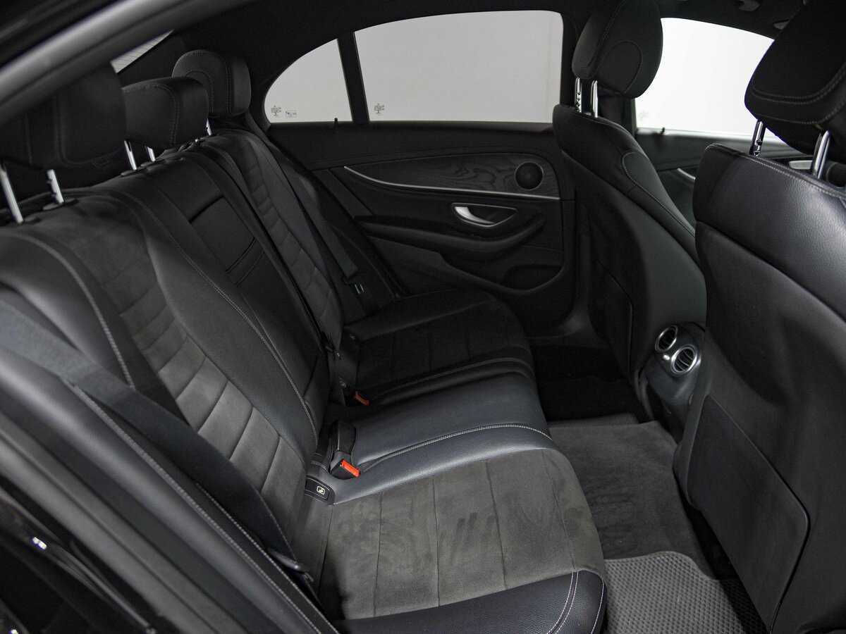 Mercedes-Benz E-Класс с пробегом — 2021 год. Фото: #14