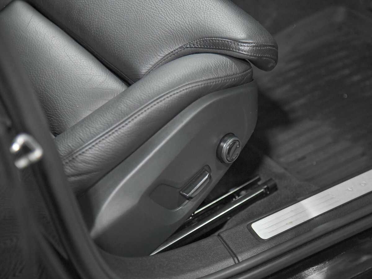 Volvo V60 с пробегом — 2020 год. Фото: #15