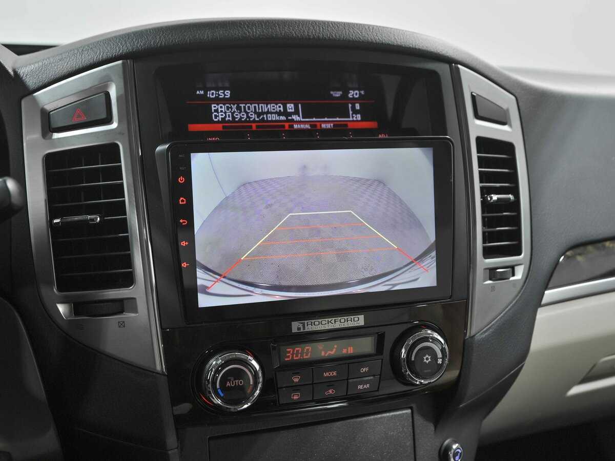 Mitsubishi Pajero с пробегом — 2019 год. Фото: #9