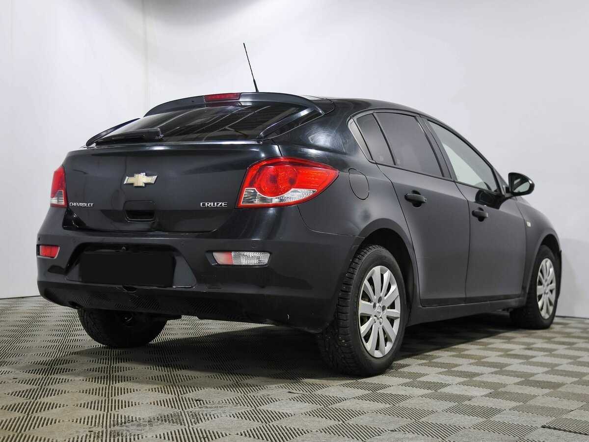 Chevrolet Cruze с пробегом — 2013 год. Фото: #3
