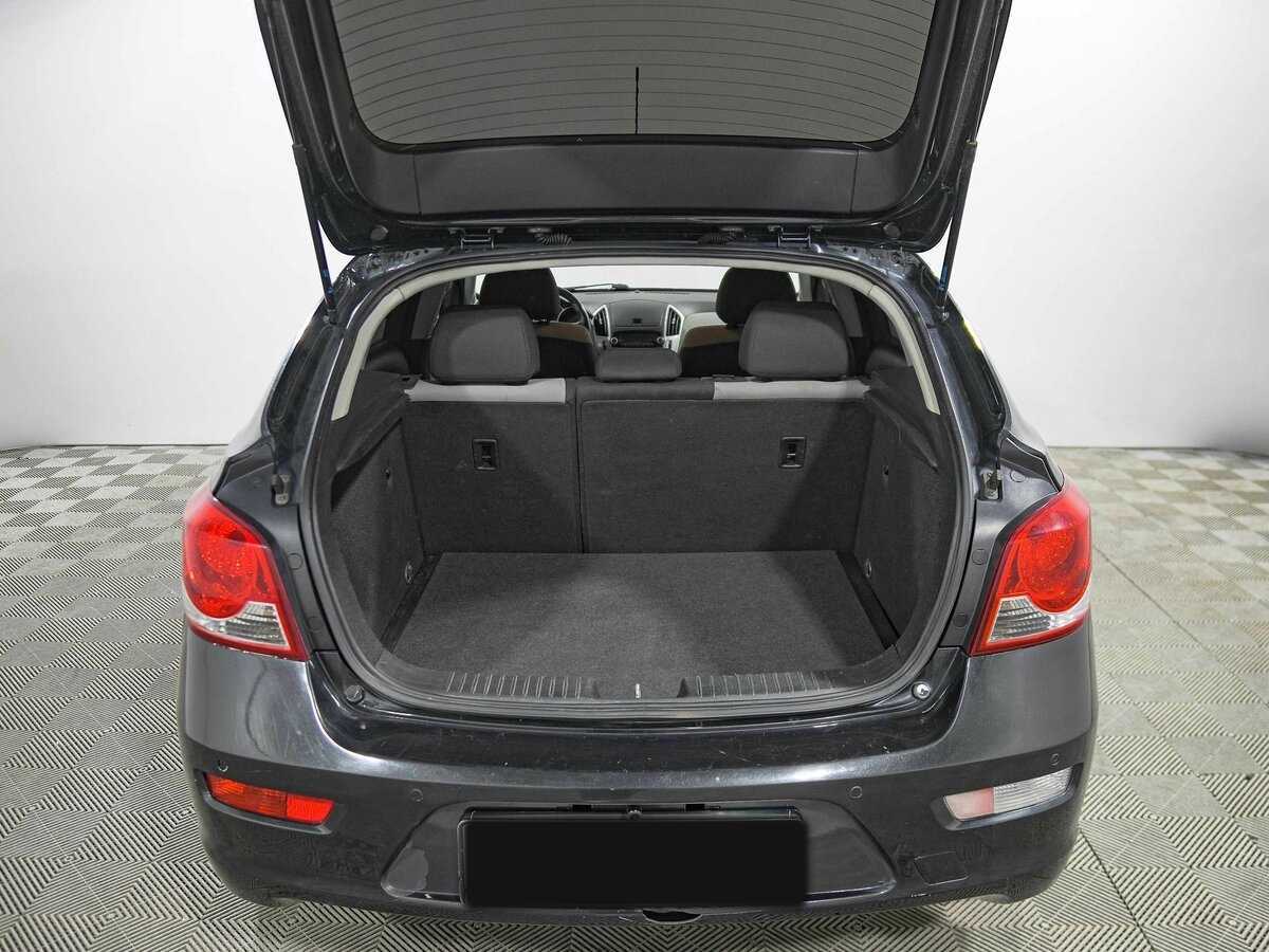 Chevrolet Cruze с пробегом — 2013 год. Фото: #13