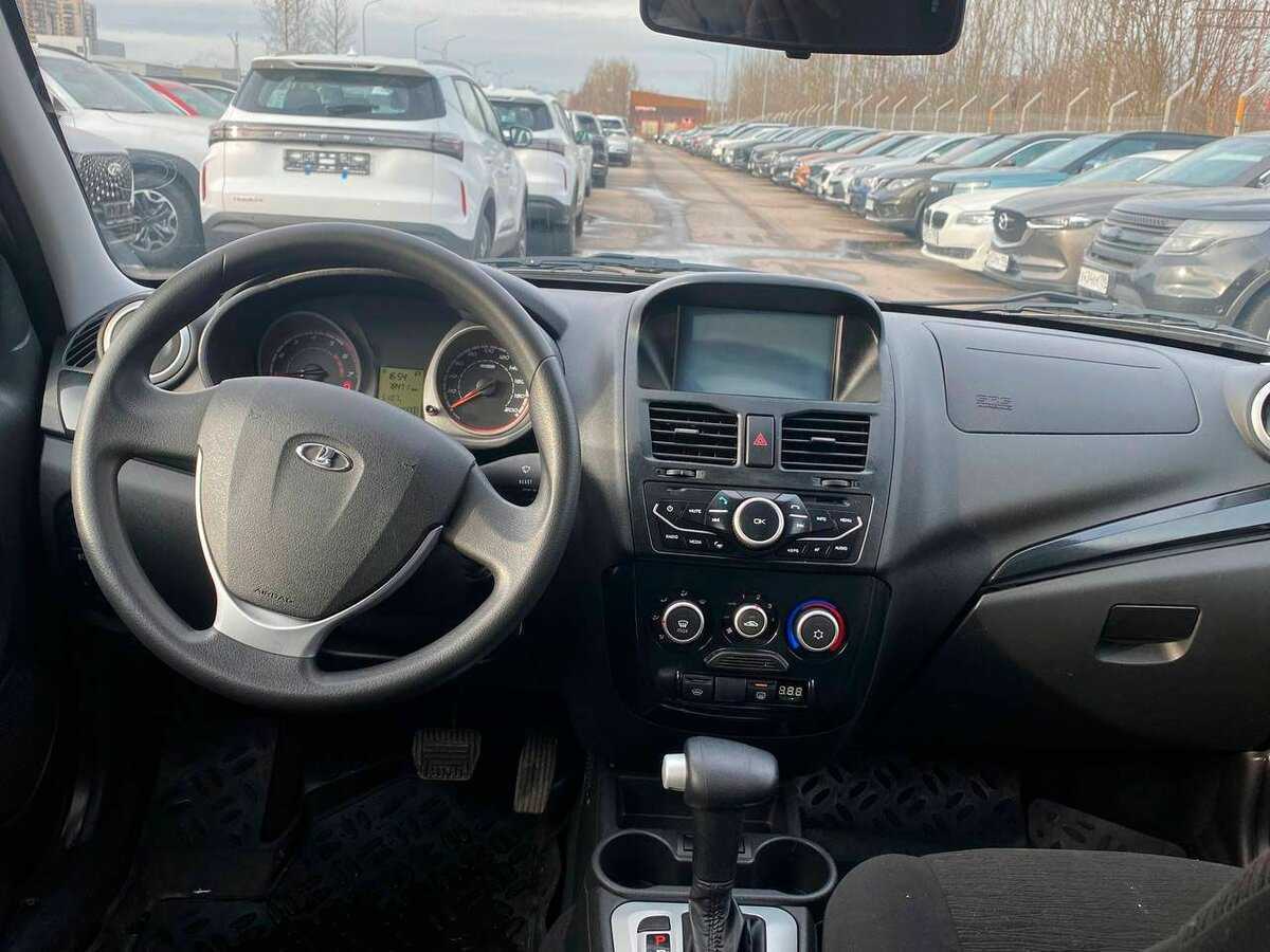 Lada (ВАЗ) Kalina с пробегом — 2013 год. Фото: #6