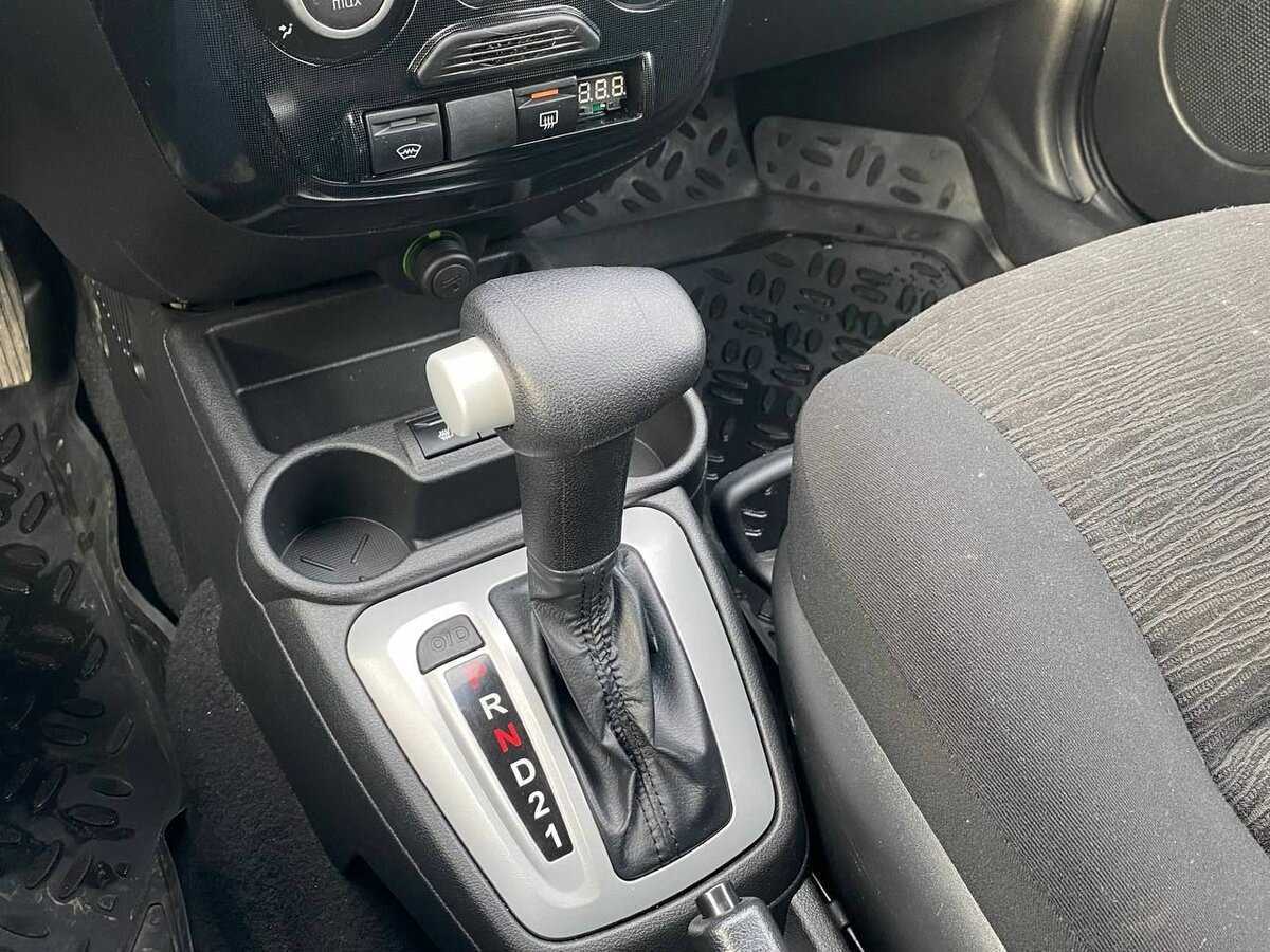 Lada (ВАЗ) Kalina с пробегом — 2013 год. Фото: #12