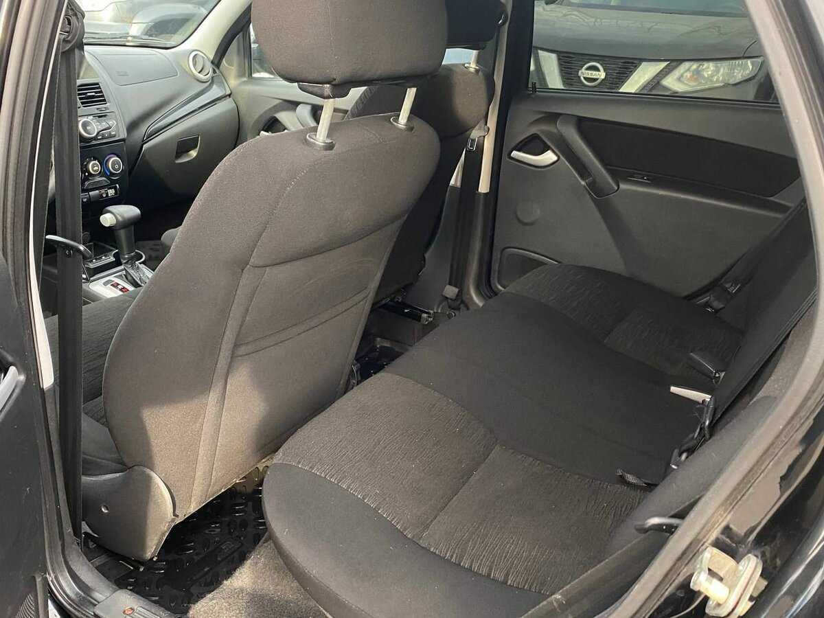 Lada (ВАЗ) Kalina с пробегом — 2013 год. Фото: #15