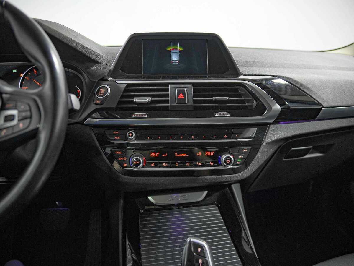 BMW X3 с пробегом — 2018 год. Фото: #9