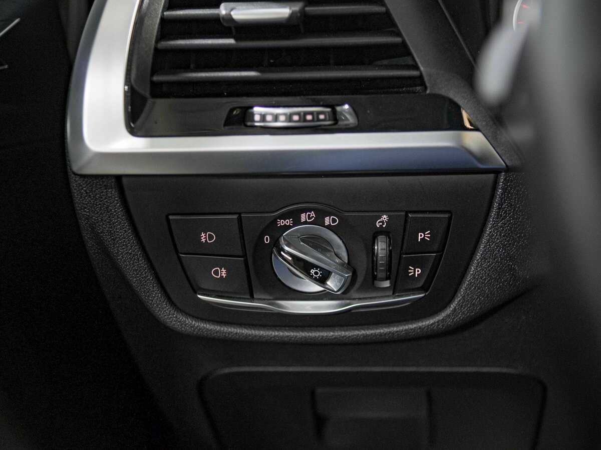 BMW X3 с пробегом — 2018 год. Фото: #12