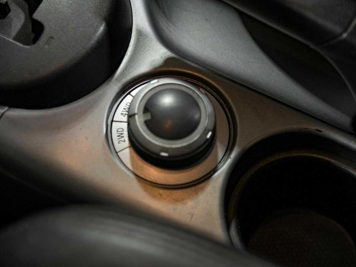 Mitsubishi Outlander с пробегом — 2010 год. Фото: #11