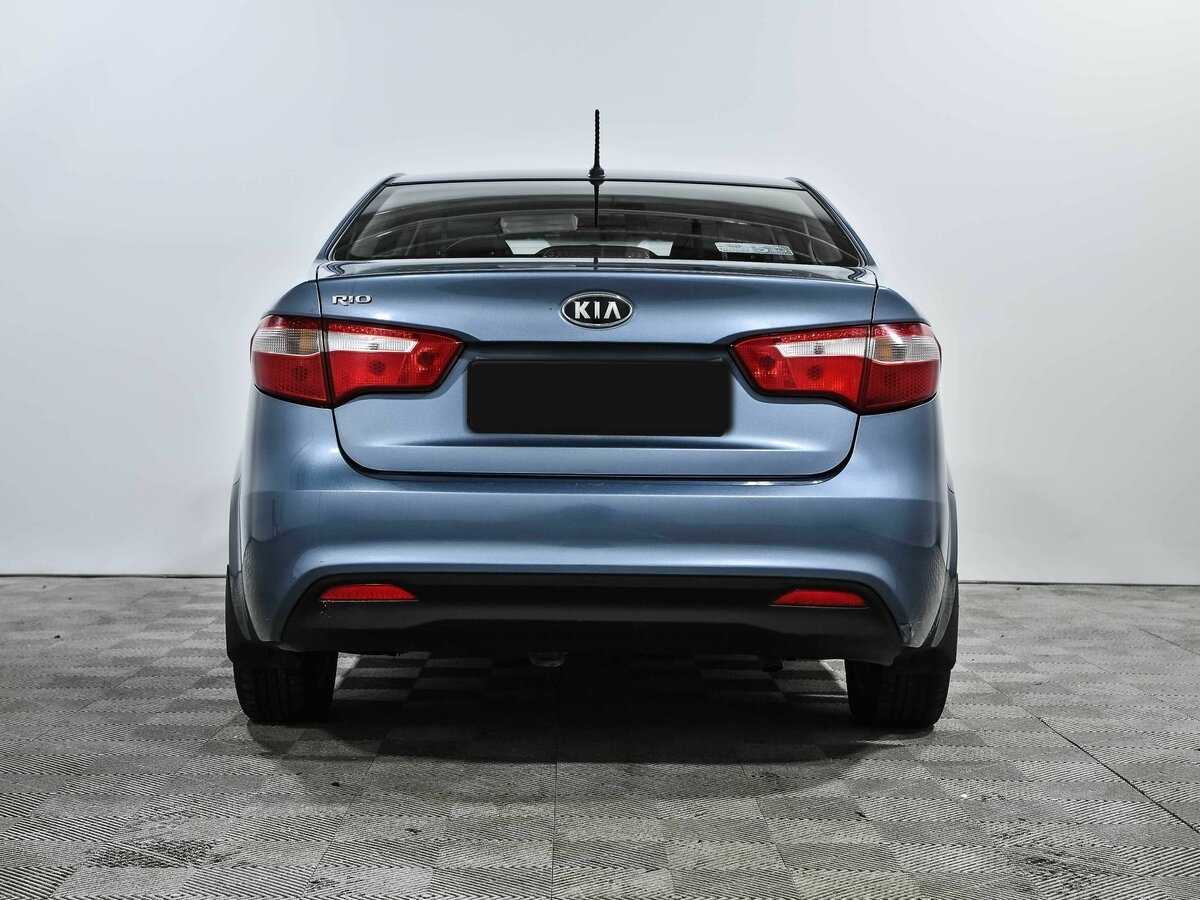 Kia Rio с пробегом — 2012 год. Фото: #3