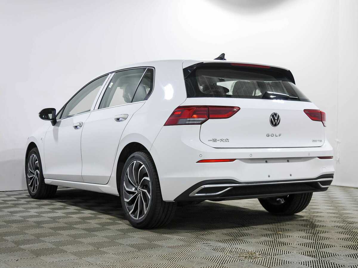 Volkswagen Golf с пробегом — 2024 год. Фото: #4